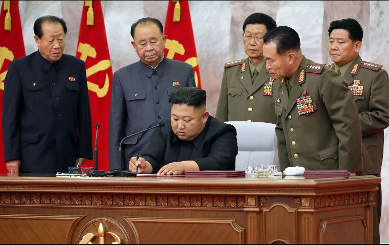 Kim Jong-un estuvo en la reunión de la Comisión Militar Central del Partido del Trabajo de Corea. AFP/KCNA