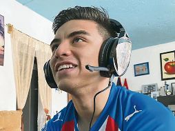 Fernando Beltrán por Chivas y Giovani dos Santos por el América serán los encargados de llevar las acciones en los controles de este partido. INSTAGRAM/@chivas