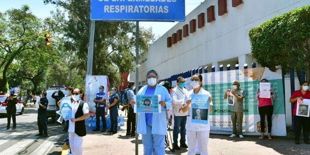 Trabajadores del INER denuncian que los obligan a reciclar cubrebocas