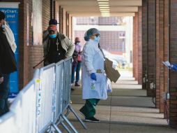 Nueva York informó 96 nuevas muertes relacionadas con el coronavirus, es la segunda vez que el número de decesos en ese estado cayó por debajo de 100 desde finales de marzo. AFP