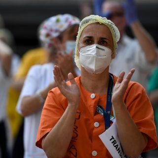 Gobierno español declara 10 días de luto por las víctimas del coronavirus