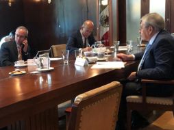 Los funcionarios federales pidieron la unidad de los gobernadores, gobernadora y jefa de Gobierno de todo el país para enfrentar este posible rebrote. TWITTER / @SSalud_mx