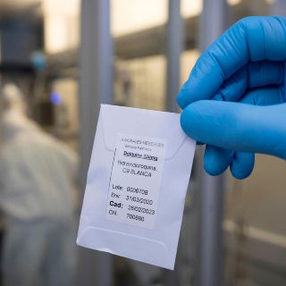 Francia prohíbe usar la hidroxicloroquina para tratar el COVID-19