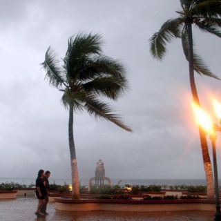 Pronostican hasta 37 ciclones para México en 2020