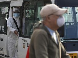 Ahora es investigada por presunta generación de un peligro público, mientras sus vecinos demandan la desinfección no solo de la clínica, sino de toda la cuadra que la alberga, adonde llegaban enfermos de todo Lima. EFE / P. Aguilar