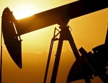 El barril de petróleo de Texas para entrega en julio se desplomó un 4.5 por ciento. EFE/ARCHIVO
