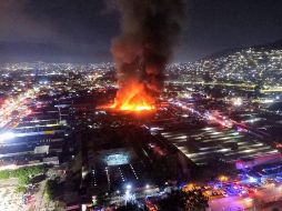 El incendio comenzó alrededor de las 21 horas del miércoles. ESPECIAL