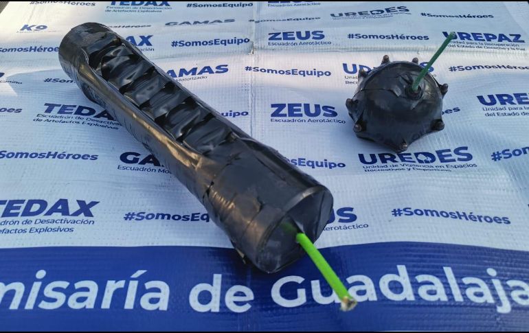Las bombas contenían pólvora negra y tenían varios clavos en su interior, así como balas en el exterior. ESPECIAL / Policía de Guadalajara