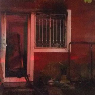 Mueren cinco en incendio en Lomas de San Agustín