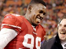 Con 30 años, el ex jugador de Raiders de Oakland y 49ers de San Francisco intentará tomar su segundo aire y asegura que actualmente es una mejor persona, por lo que no tendrá inconvenientes ajenos al futbol en esta nueva etapa. TWITTER / @SomosCowboys