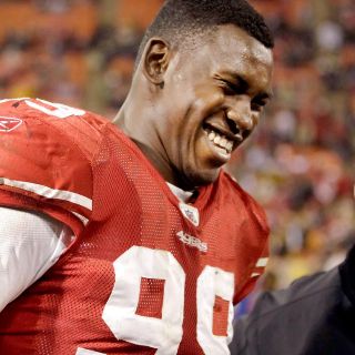 Aldon Smith desea brillar de nuevo en la NFL