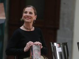 ''Es importante continuar con estos cuidados, comer alimentos nutritivos y hacer ejercicio, (que, ojalá se vuelva hábito en todos los mexicanos)'', subrayó la historiadora. FACEBOOK / Beatriz Gutiérrez Müller