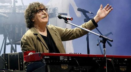 Según medios argentinos, Charly García presentaba también dolores en la pelvis compatibles con una infección urinaria. EFE/J. Barrero