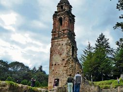 Iglesia hundida del carmen. Su silente belleza oculta una gran desgracia. ESPECIAL