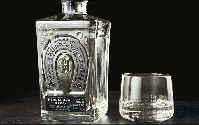 TEQUILA HERRADURA. Un sabor que hace historia. CORTESÍA • Tequila Herradura