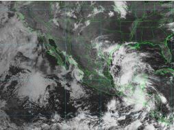 La amplia circulación de la tormenta ocasionará un temporal de lluvias muy fuertes sobre los estados del oriente y sureste de México.  TWITTER / @conagua_clima