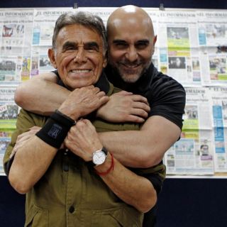 Héctor Suárez Gomís comparte última foto con su papá y su hijo