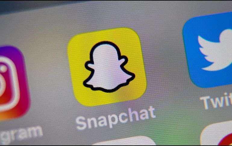 ''Actualmente no estamos promocionando el contenido del presidente en la plataforma Discover de Snapchat'', dijo la red social. AFP / ARCHIVO