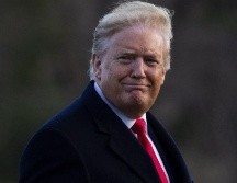 Trump pesa 244 libras y, por su altura de 1.91 metros, está bajo la definición de obeso, al igual que el año anterior. EFE/M. Reynolds