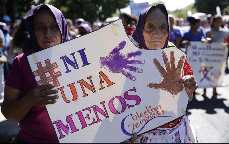 Advierten que la violencia contra las mujeres sigue en aumento pese a la pandemia, pues ahora son asesinadas 10.8 mujeres al día. EFE/ARCHIVO