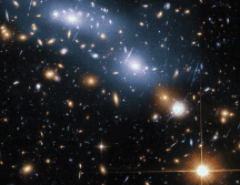 La imagen muestra el cúmulo de galaxias MACS J0416. Este es uno de los seis cúmulos de galaxias que está estudiando el programa Hubble Frontier Fields, ESPECIAL / nasa.gov