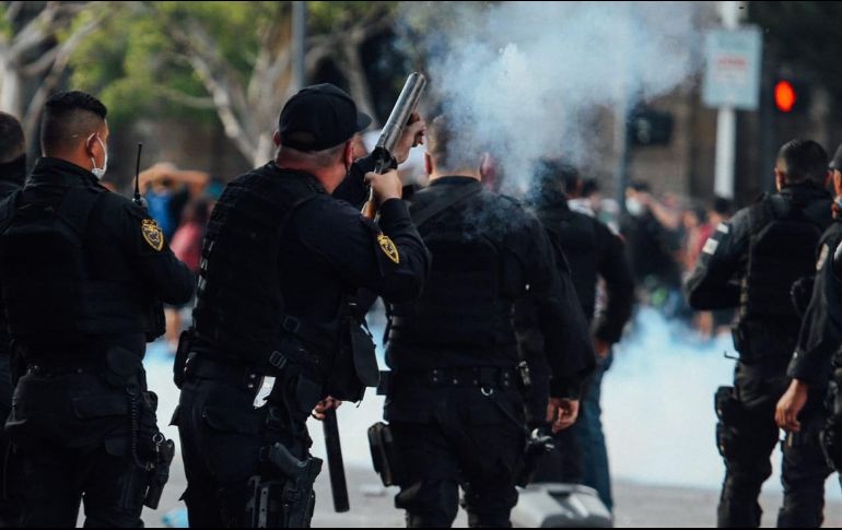 El Ayuntamiento de Guadalajara informó que 26 personas fueron detenidas y consignadas a la Fiscalía estatal. EL INFORMADOR/G. Gallo