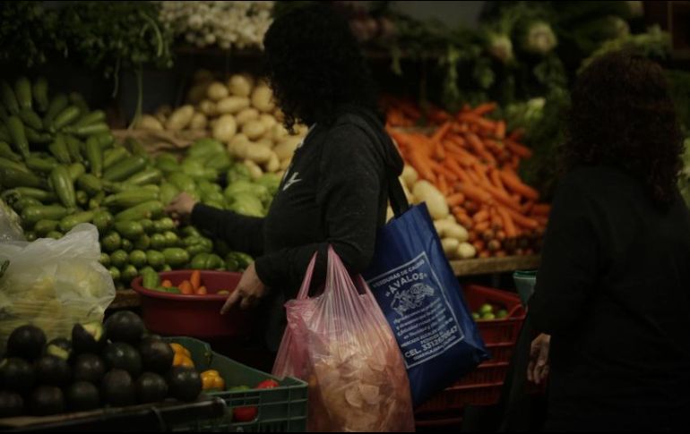 El consumo es uno de los componentes de mayor participación en el crecimiento económico que se ha generado en los años recientes. EL INFORMADOR/ARCHIVO