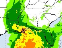La trayectoria pronosticada por el Centro de Huracanes muestra que la tormenta llegará a la costa del Golfo de México de Estados Unidos la mañana del lunes. TWITTER/@NHC_Atlantic