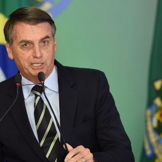 Brasil amenaza con dejar la OMS