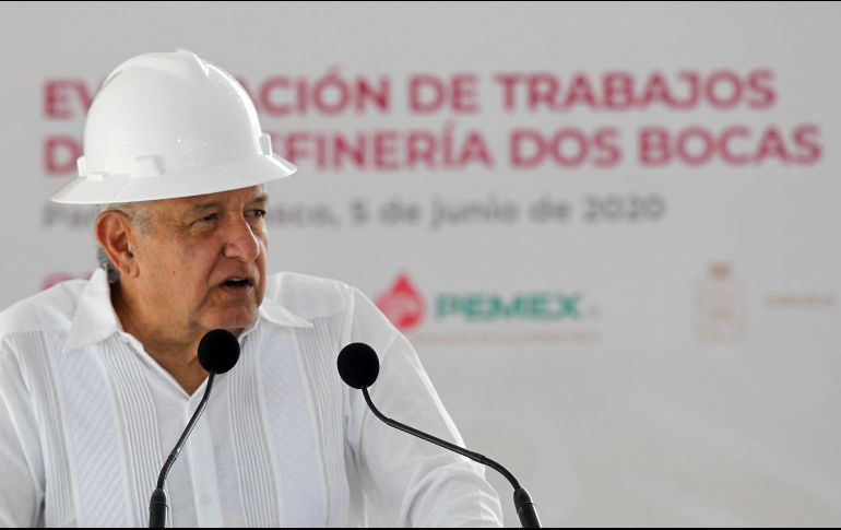 La estrategia energética del país dependerá únicamente de la extracción de petróleo crudo para consumo interno, informa el jefe del Ejecutivo federal. SUN/D. Sánchez