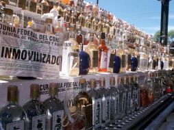 Se estima que en México se venden y sirven alrededor 25 millones de litros de alcohol apócrifo al año. EL INFORMADOR/ARCHIVO