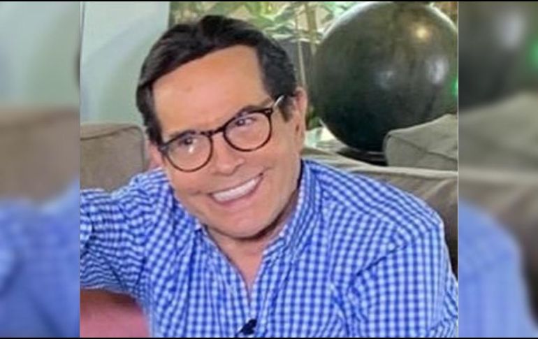 La fotografía de Juan José Origel se hizo tendencia en redes sociales por algunos memes de usuarios. INSTAGRAM / @juanjoseorigel