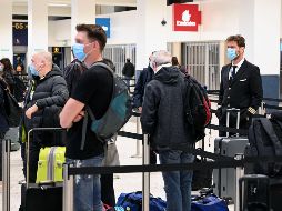 Está previsto que se apliquen controles aleatorios, y los que infrinjan la medida serán multados con mil libras. AFP / O. Scarff