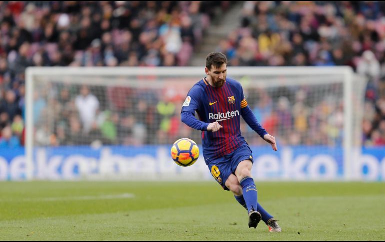Los tres jugadores que dominaron el mercado hasta hace pocos años han visto descender su precio. Lionel Messi, el astro del Barcelona está en el sitio 22, con un valor de transferencia de 113 MDD. AFP / ARCHIVO