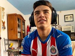 Por el momento en los estadios en México no hay futbol, por la pandemia de coronavirus, pero sí lo hay en las canchas virtuales de la eLiga MX, la cual ya confirmó los horarios de la Liguilla. TWITTER / @Chivas