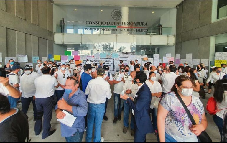Más de 100 inconformes se apersonaron en Ciudad Judicial. EL INFORMADOR/G. Gallo