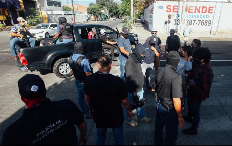 Ambos policías son acusados de agredir a manifestantes que se dirigían a la Fiscalía. EL INFORMADOR / ARCHIVO