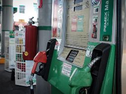 La gasolina de bajo octanaje con un incremento mensual de 8.11% y la de alto octanaje, 4.53%. EL INFORMADOR/ARCHIVO