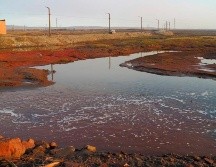 El combustible se filtró cuando colapsó un tanque de almacenamiento en la central eléctrica en Norilsk. AP/V. Ryabinin
