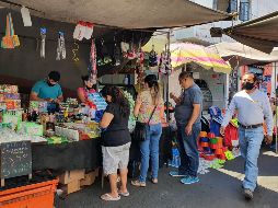 En estos tianguis trabajan alrededor de dos mil 200 comerciantes. EL INFORMADOR / ARCHIVO