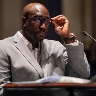 "Hagan que pare este dolor", pide hermano de George Floyd al Congreso