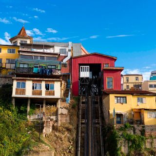 Valparaíso y Viña del Mar se unen a cuarentena total en Chile