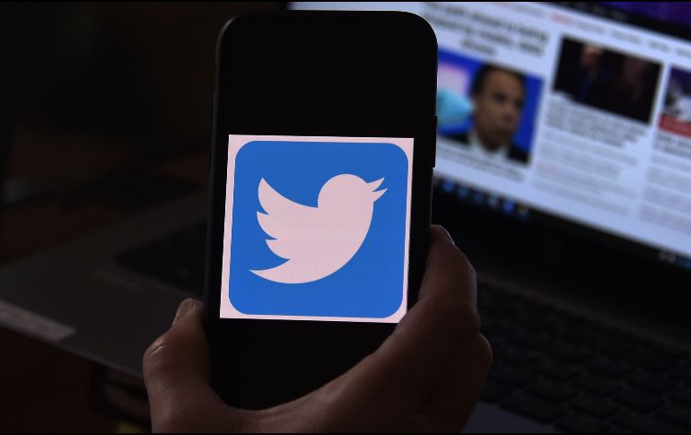 Twitter ha multiplicado sus mecanismos para prevenir la circulación de información falsa en sus plataforma. AFP / O. Douliery
