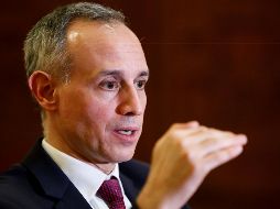 El titular del Ejecutivo federal recuerda que López-Gatell es el vocero designado del Gobierno federal para la atención de la pandemia del COVID-19 y a quien le tiene toda la confianza. EFE / J. Méndez