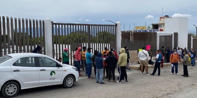 Liberan a la activista Kenia Hern&aacute;ndez, quien fue acusada de robo