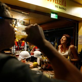 Pandemia de COVID-19 impulsa venta de bebidas alcohólicas, pero adulteradas