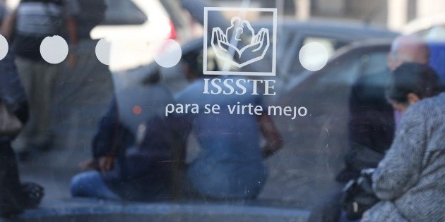 Adultos mayores padecen abusos y despidos en plena pandemia