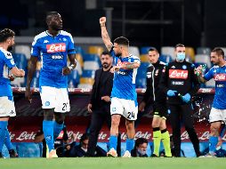Gracias a un gol del belga Dries Mertens y a las atajadas del colombiano David Ospina, el Napoli se clasificó para la final de la copa italiana. AFP /  F. Monteforte