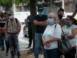 El mandatario manifestó que el semáforo de movilidad está a punto de cambiar de color y esa no es culpa de quienes tienen que salir a trabajar. EL INFORMADOR / ARCHIVO