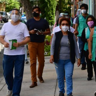 Epidemia seguirá activa varios años en México y el mundo: López-Gatell